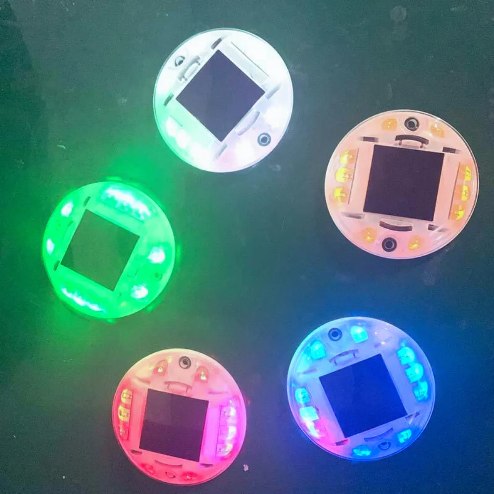 太阳能圆形道路钉状 LED 圆形路面标志灯