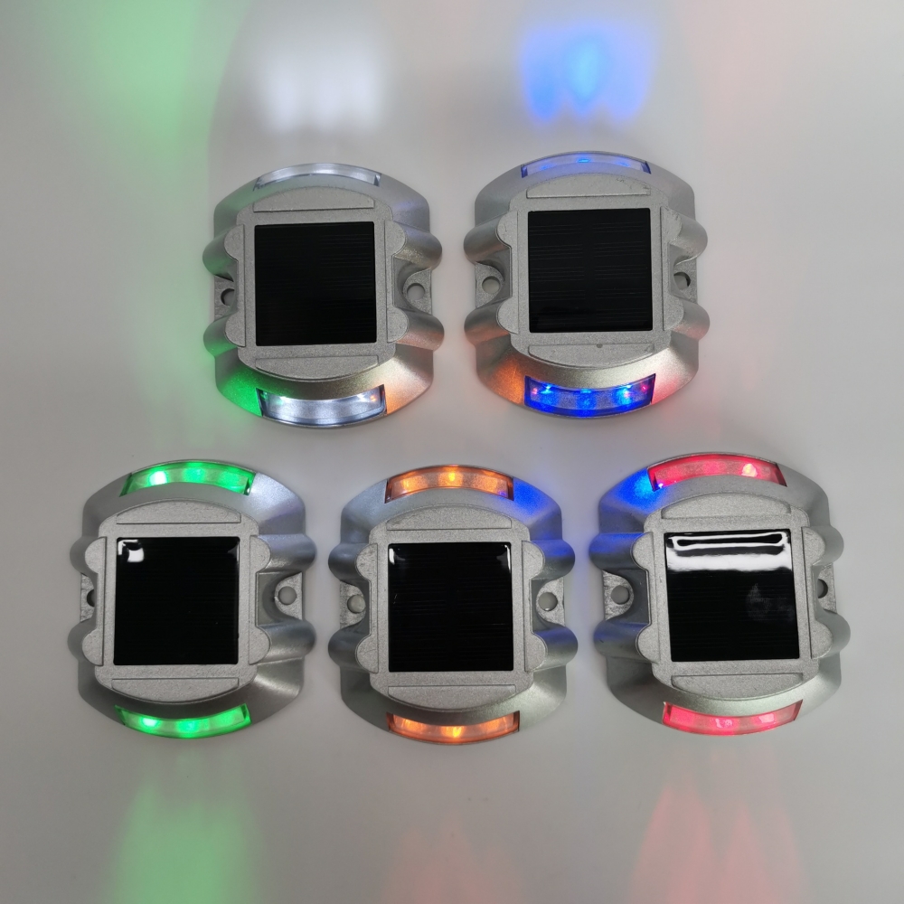 太阳能马蹄形路钉 LED 凸起式路面标志灯