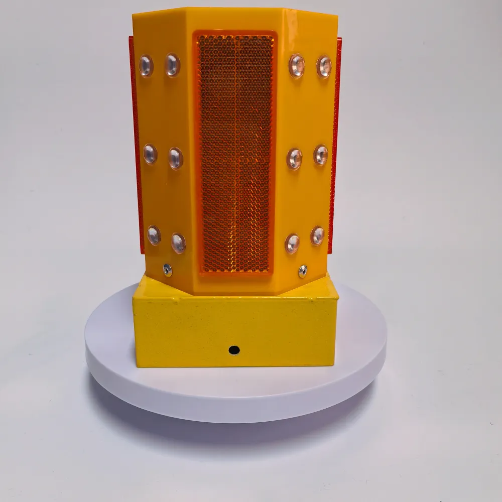 太阳能多角度警示灯 | LED 护栏指示灯 | 同步闪光警示灯