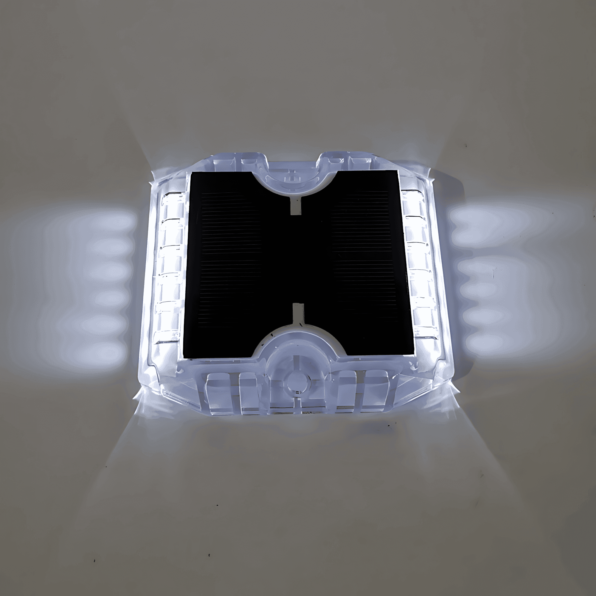 太阳能蝴蝶路钉 115x105mm 进口 PC 材质 12 颗 LED 灯 IP68 防水 防紫外线路面标记